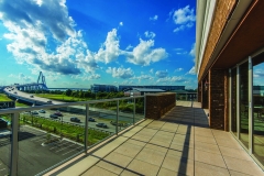 CMYK_Meeting-Space-Bridgeview-Patio-with-viewP076